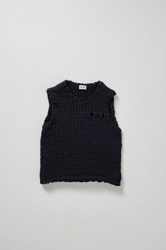 MELOA's BOLD VEST