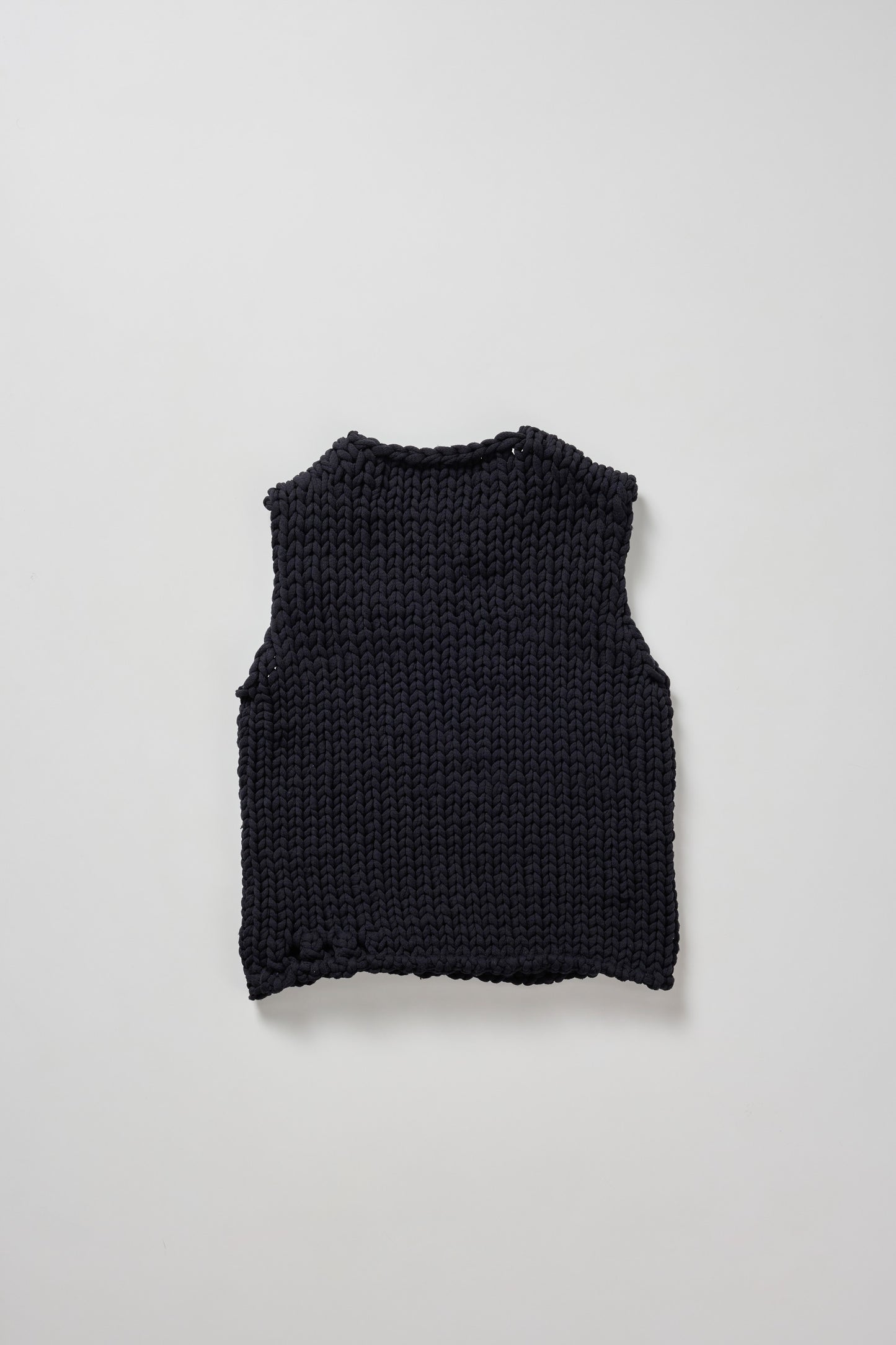 MELOA's BOLD VEST